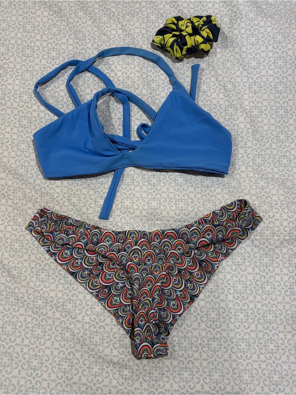 moana bikini Blue Strappy Top with Multicolor Patterned Bottoms